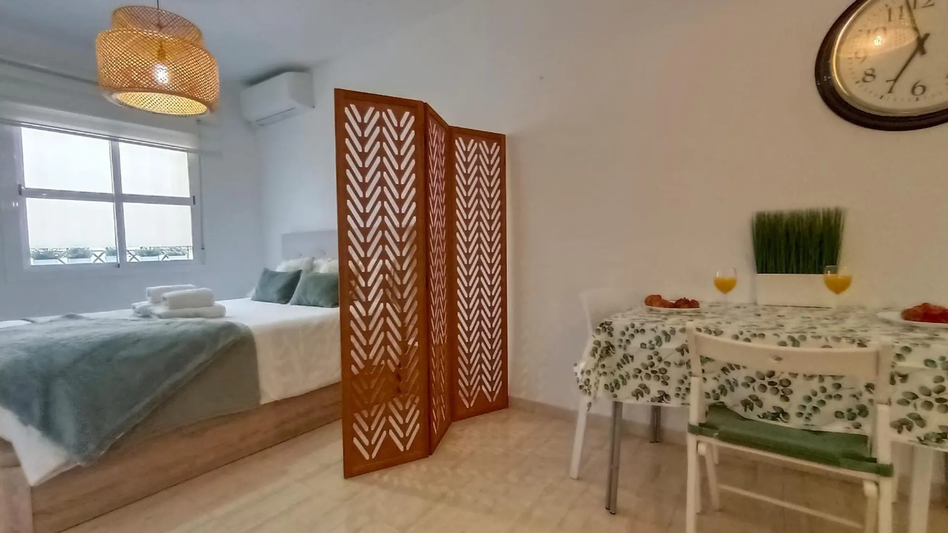 Monisimo Apartamento En Centro Historico De Malaga Con Parking Apartment